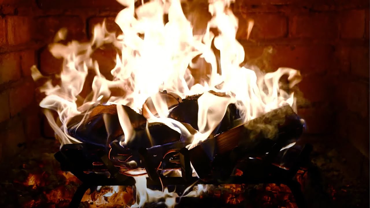 🔥Cozy  Fireplace 4K – Deep Crackling Fire Sounds and Warm Night Ambience.