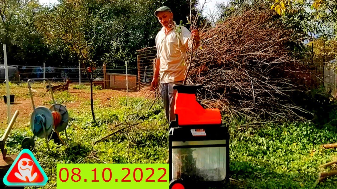 Am tocat crengi cu RURIS ST 200 ca să fac compost