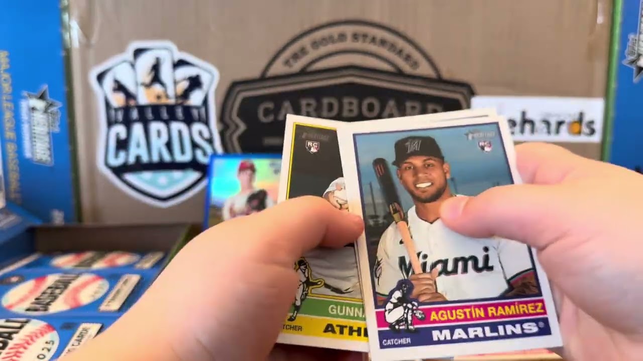 Mail day & 2025 Topps Heritage HN (Real one auto, blue chrome /150 and Bicentennial /200) 