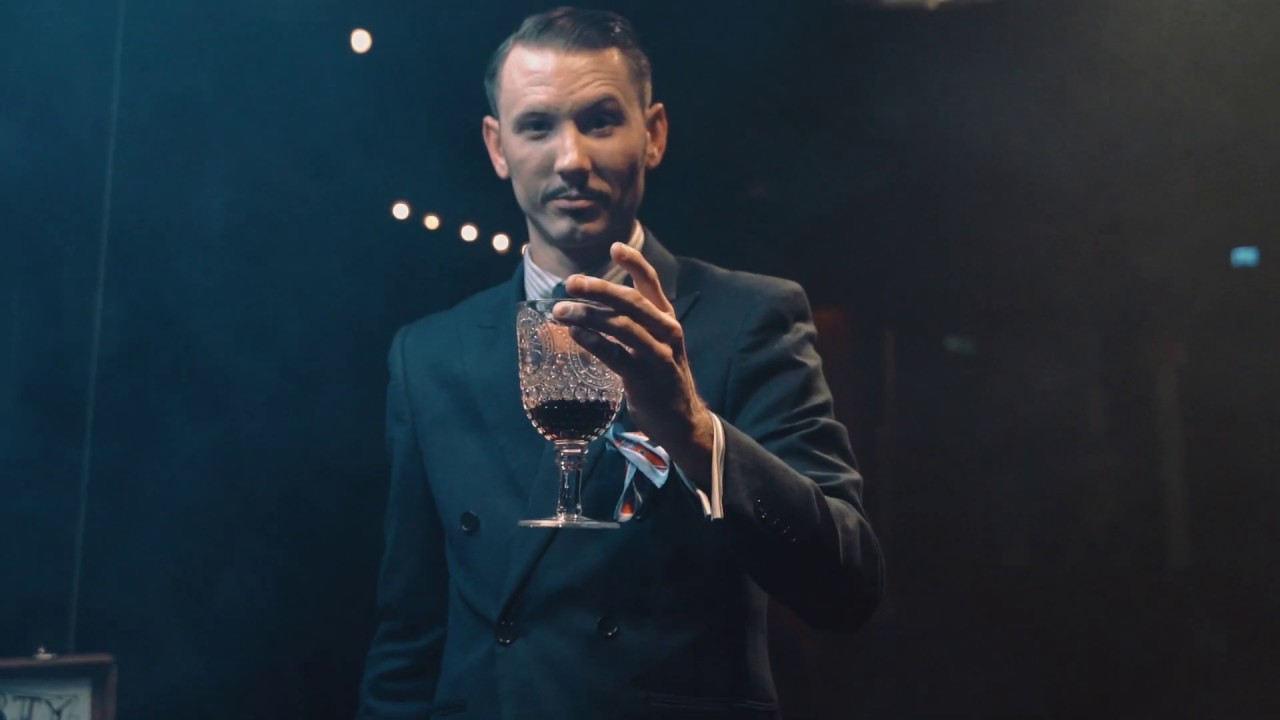 Arty Dodger - Variety Juggling Sideshow Promo