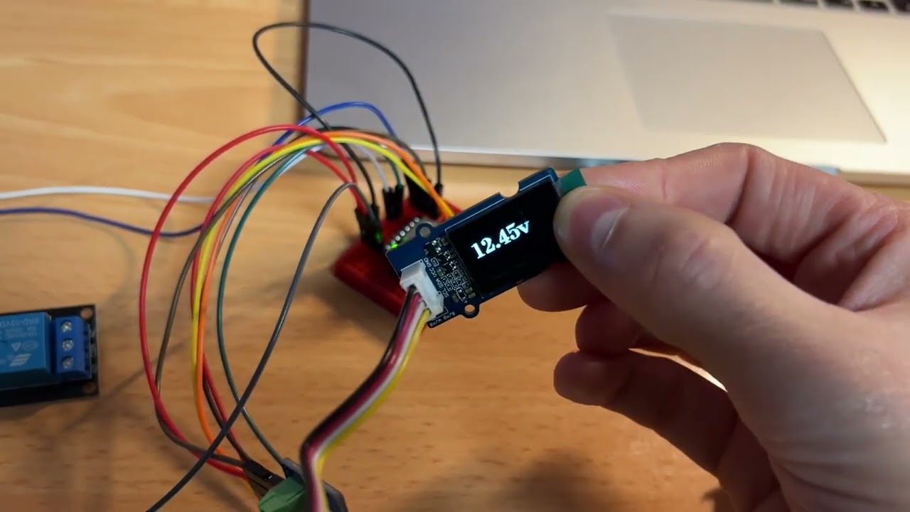 Arduino/Seeed Xaio - Engine running detector