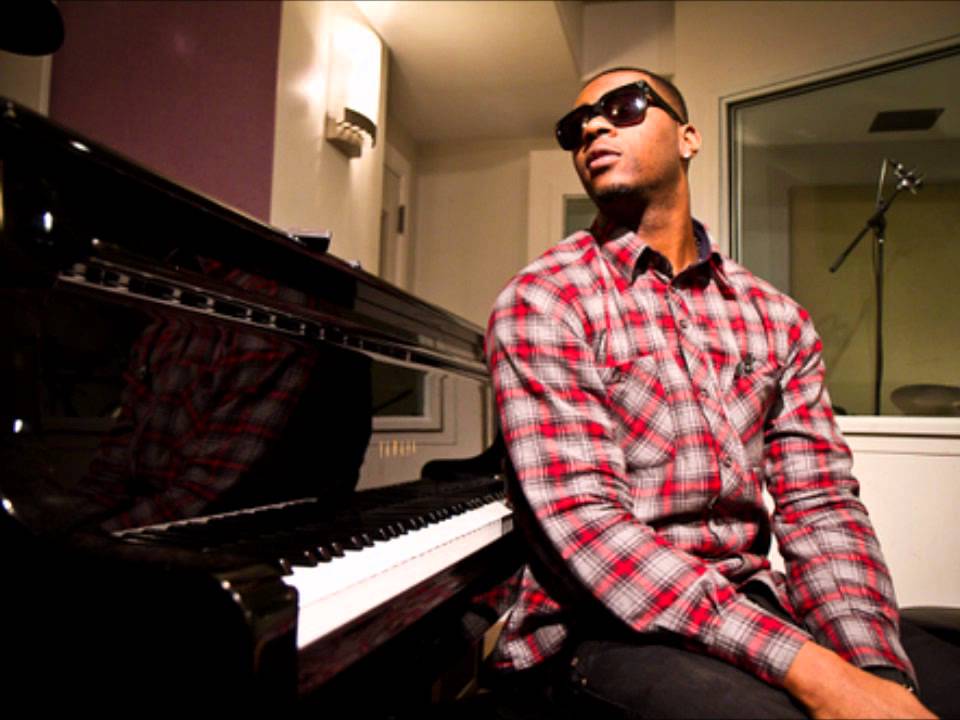 Kevin Cossom-Hands On Her But (New Music 2012)
