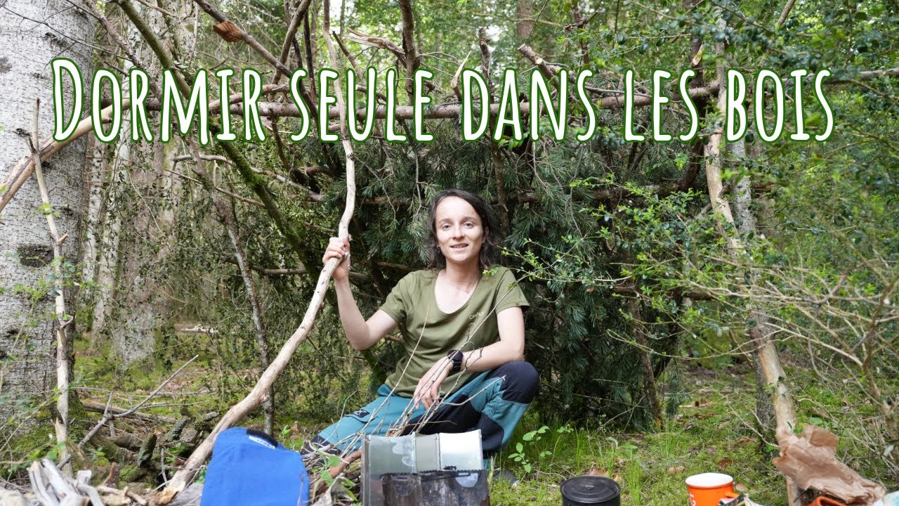 Nuit seule sous un abri en forêt, réchaud à bois, cueillette, baignade etc.