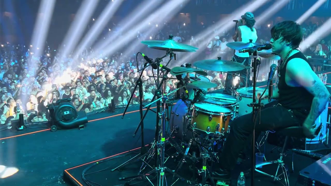 MATU&Ecirc; - A MORTE DO AUTOTUNE (Drum Cam) Ao vivo ‪‪PERACETTA ‪‪@30PRAUM