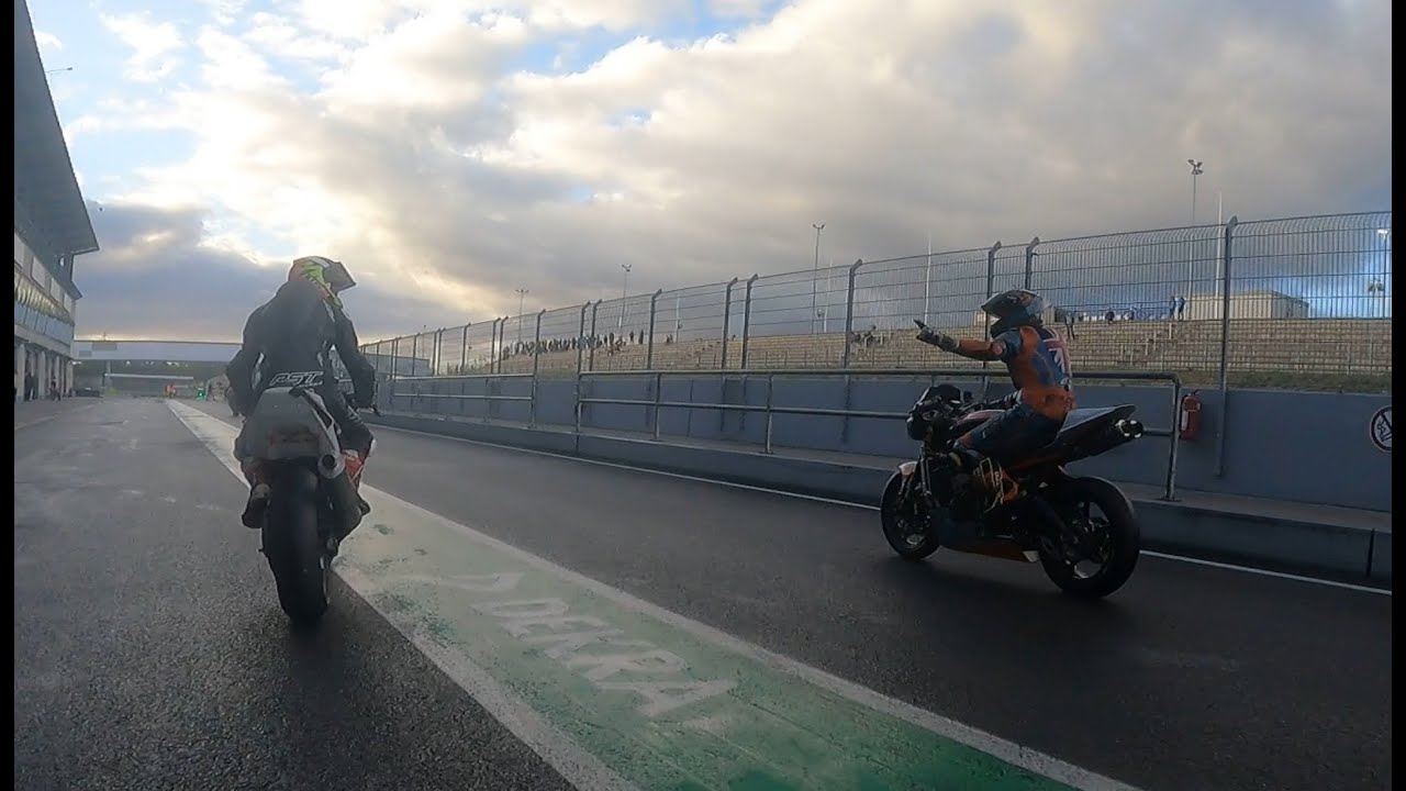 IDM vs Me Oschersleben 2024 TTSuperClassiX Biketoberfest Race 1