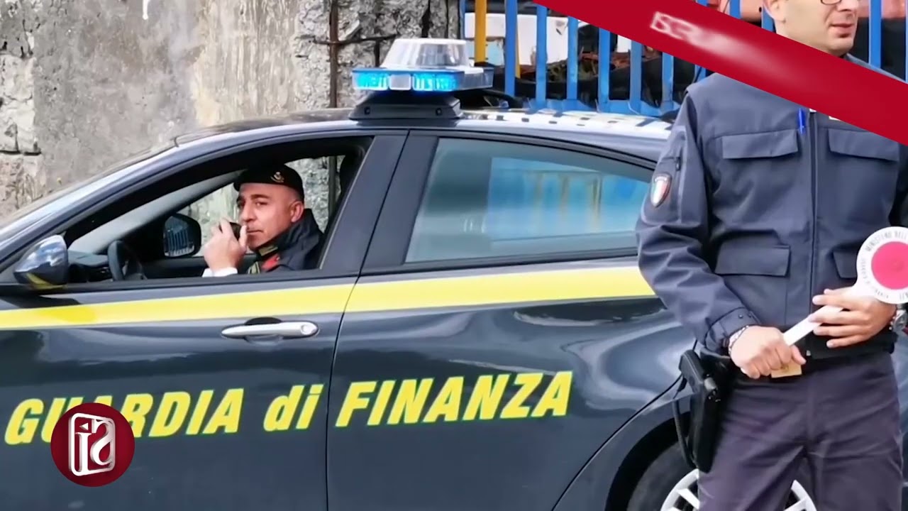 Salerno: appalti e corruzione, arrestati il sindaco Alfieri di Capaccio e altri cinque