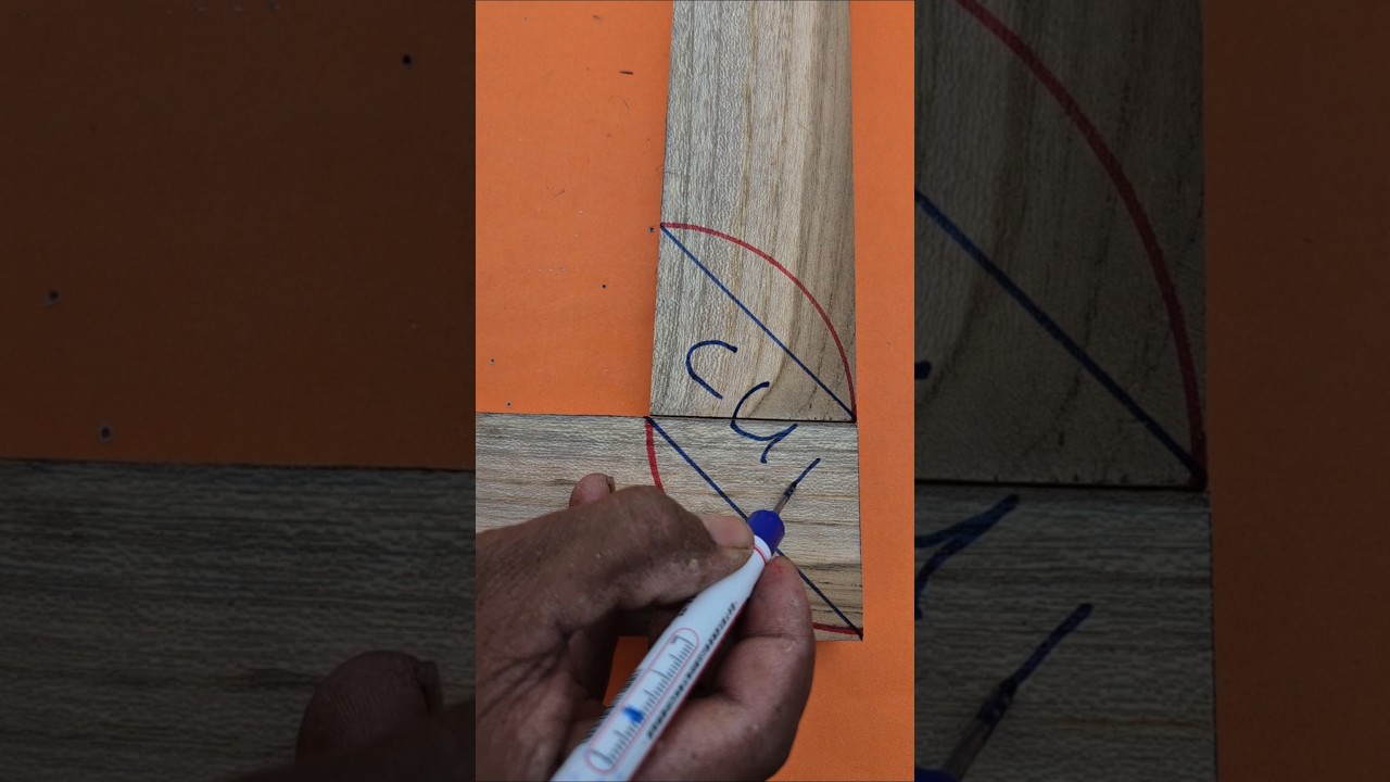 How creative craftsmen make 90&deg; degree #wood #shortvideo