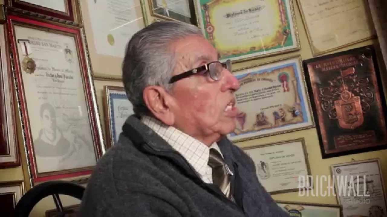 Entrevista a VICTOR DAVALOS por Mike Valderrama (Agosto 2015)