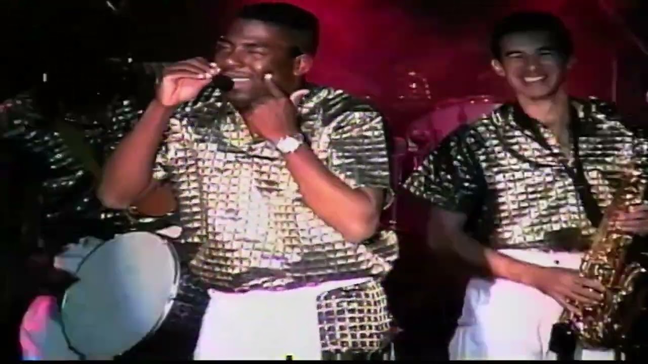 Show de Negritude Júnior na Pousada do Rio Quente - 04-04-1996