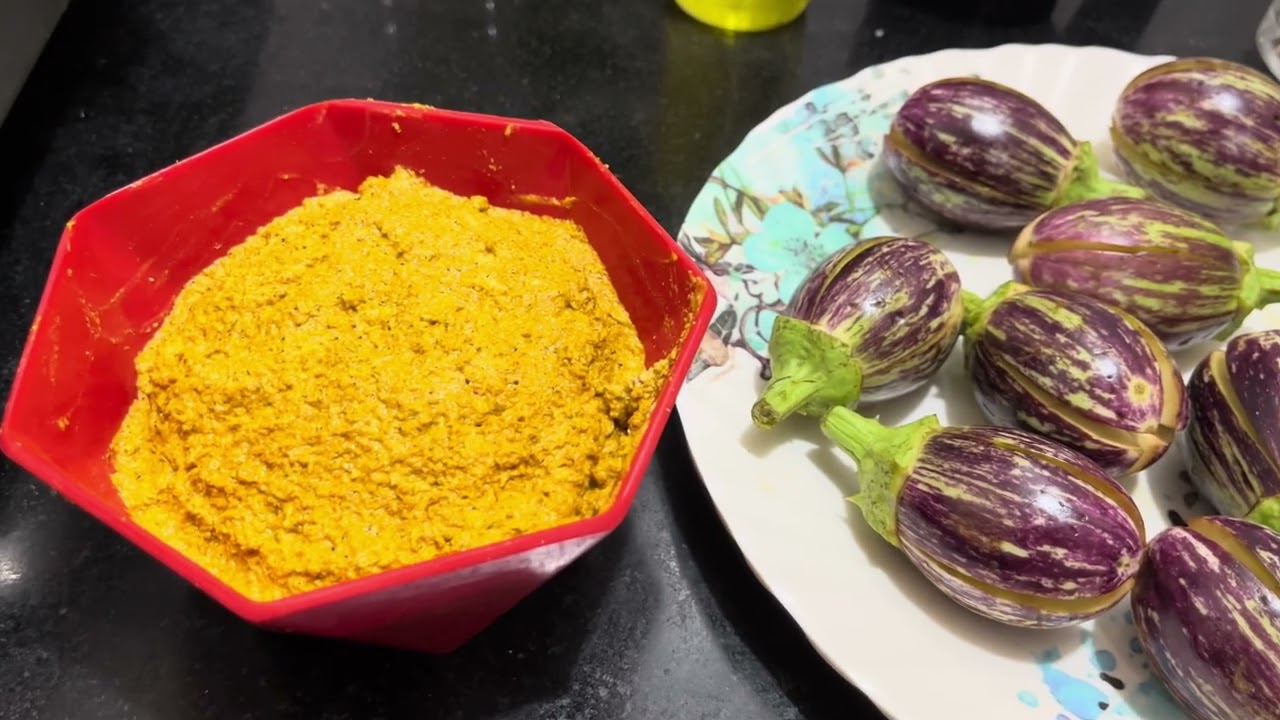 Bharlela Vangi | भरलेला वांगी | Maharashtrian Style Stuffed Brinjal Recipe