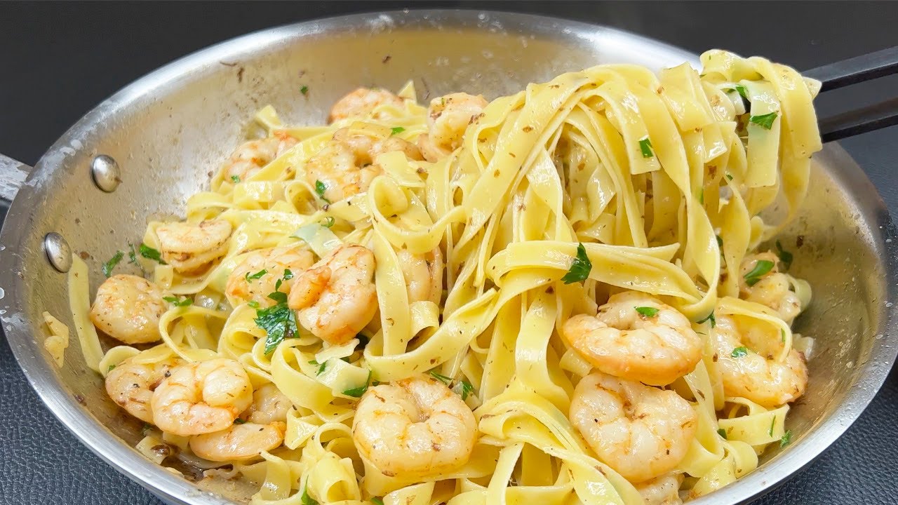 Ich habe noch nie so schnelle und leckere Garnelennudeln gegessen! Das einfachste Sommer Rezept!