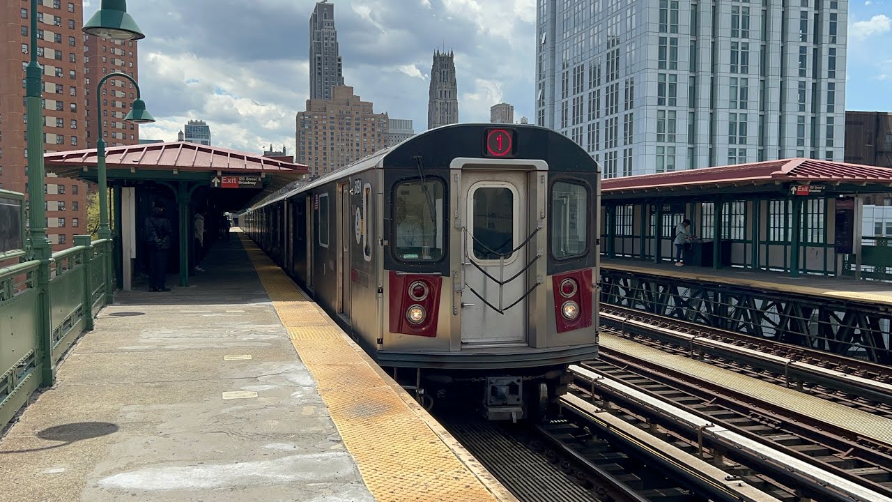 IRT Broadway Line: (1) (2) (3) Train Action @ 125th Street (R62, R62A, R142)