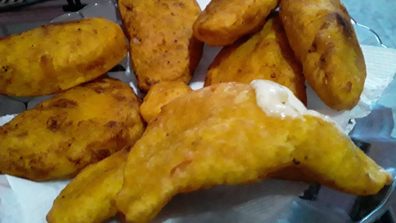 FIZ PASTEL DE BANANA DA TERRA COM QUEIJO