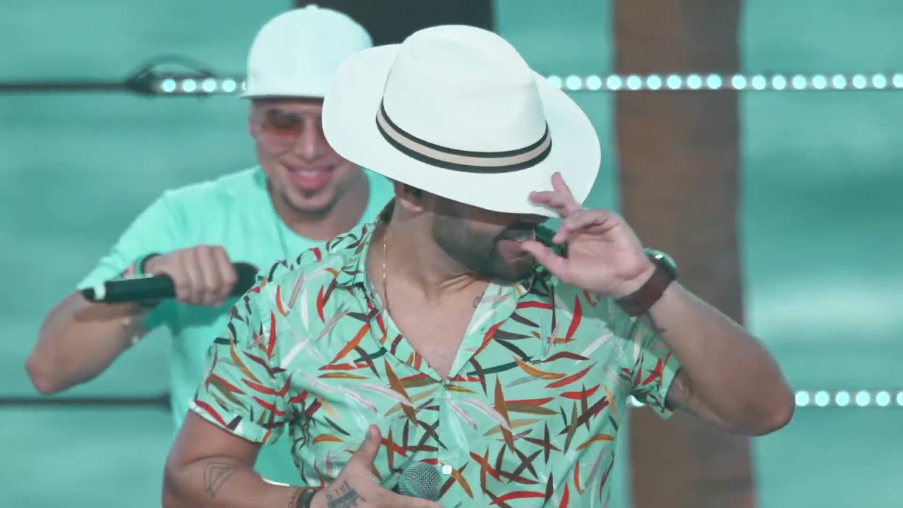 Felip&atilde;o dan&ccedil;a colado 2019