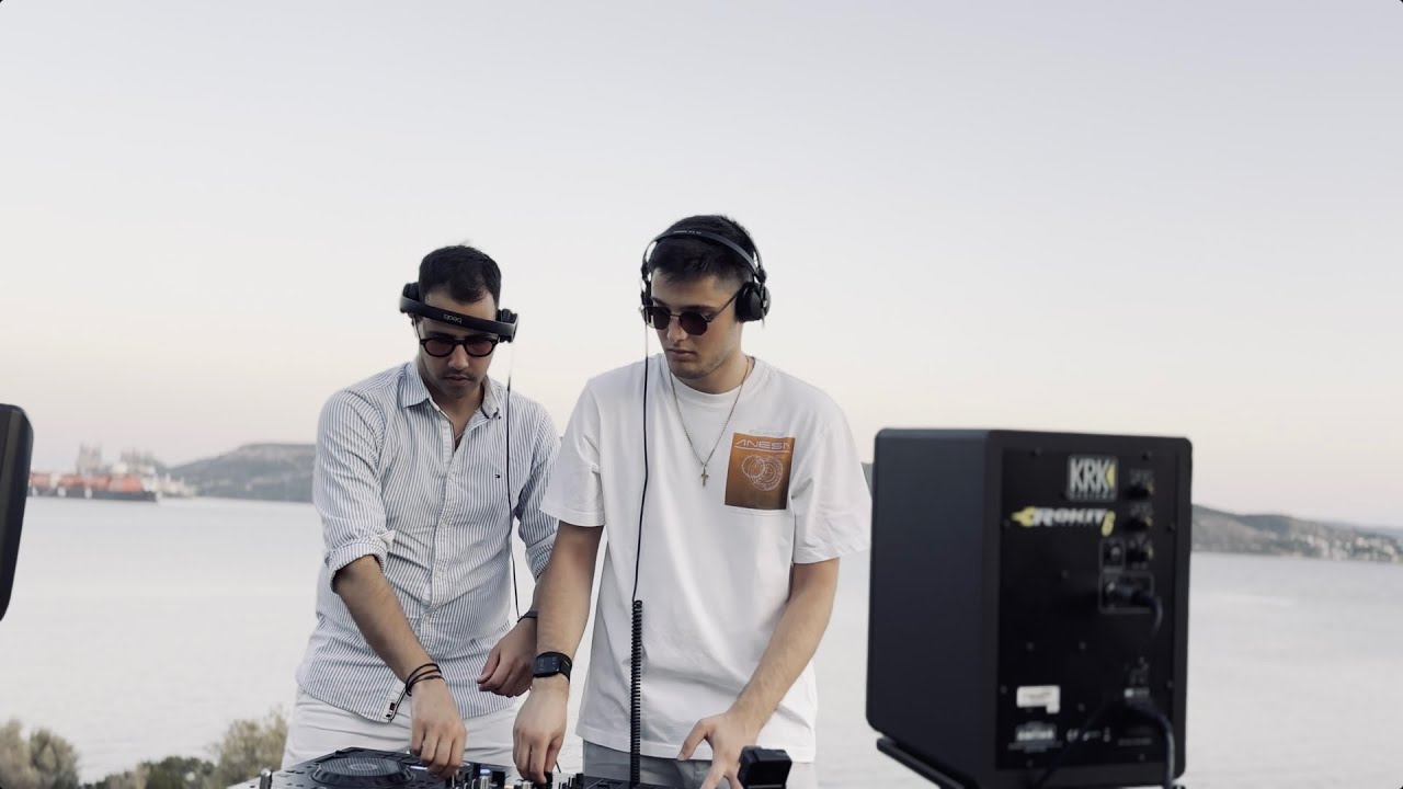 Melodic House Shipwreck set - Fior Di Latte at Elefsis Gulf