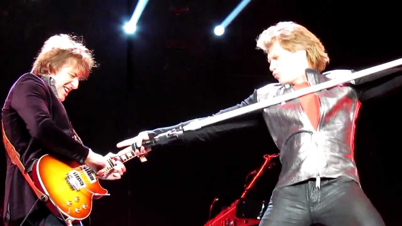 You Give Love a Bad Name (Richie Cam) - Bon Jovi - Louisville 3 14 2013