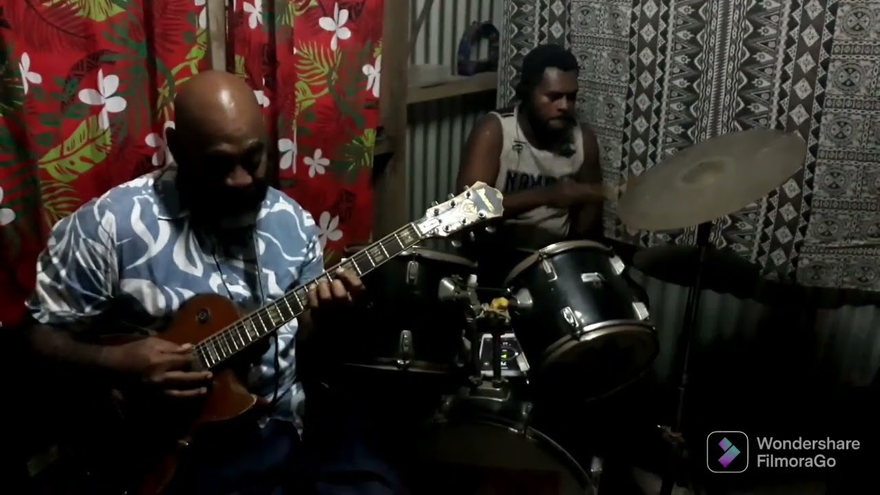 Earl klugh sweet rum and star light:cover by inia tuicakau.(Butterfly jazz&blues band fiji)