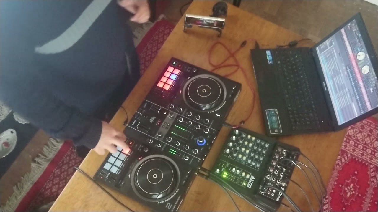 Hercules Inpulse 500 Dj Unnu Baia Mare part 3