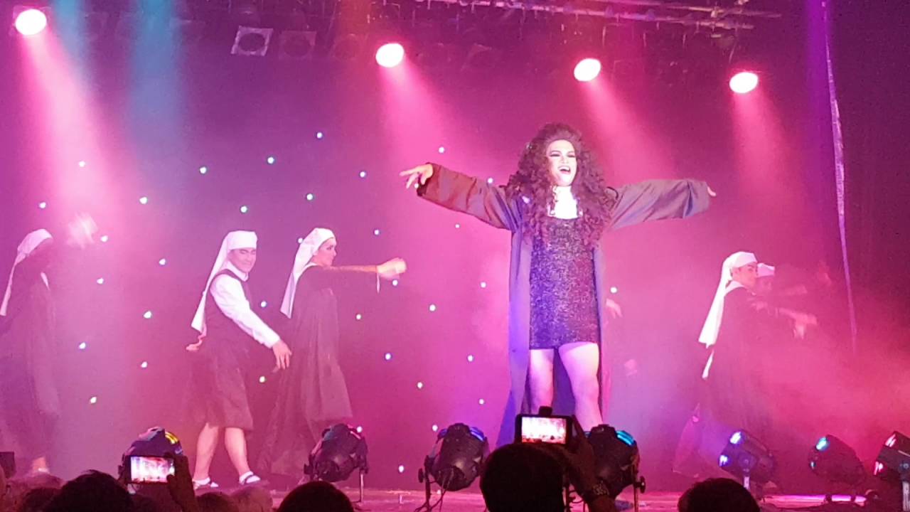 Lady Boys of Bangkok performance in Dundee''''''