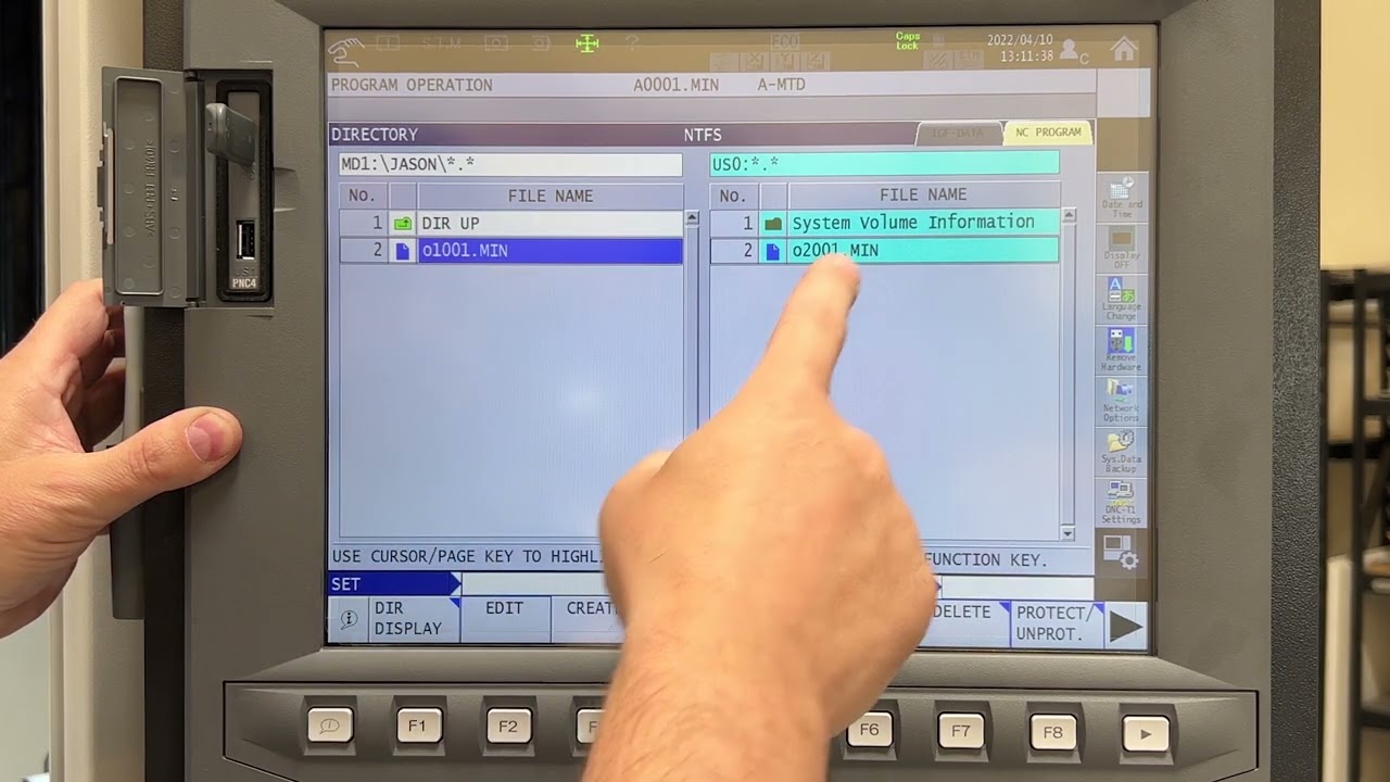 Okuma M560 - Load & Select Programs (OSP-300)