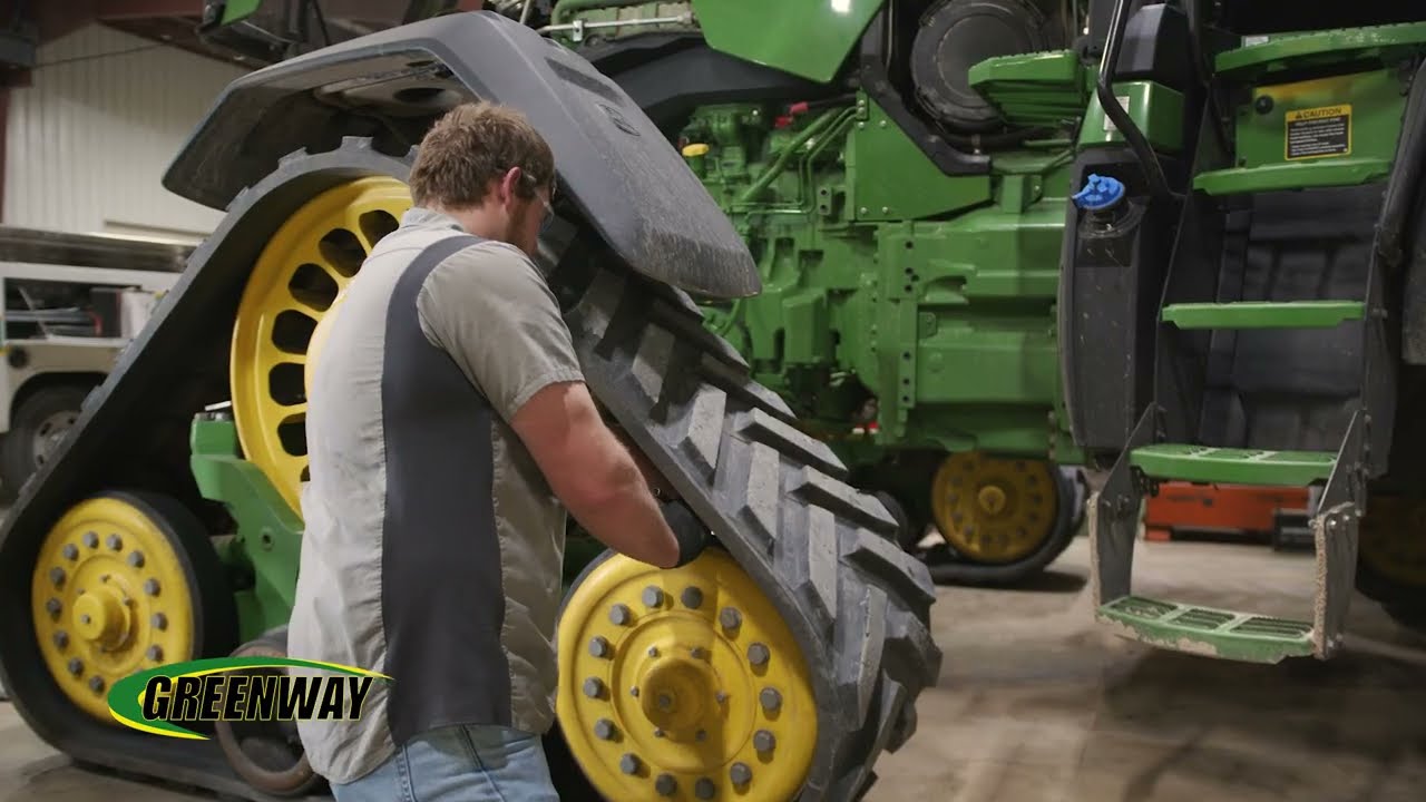 What's it like to be a John Deere Service Technician?