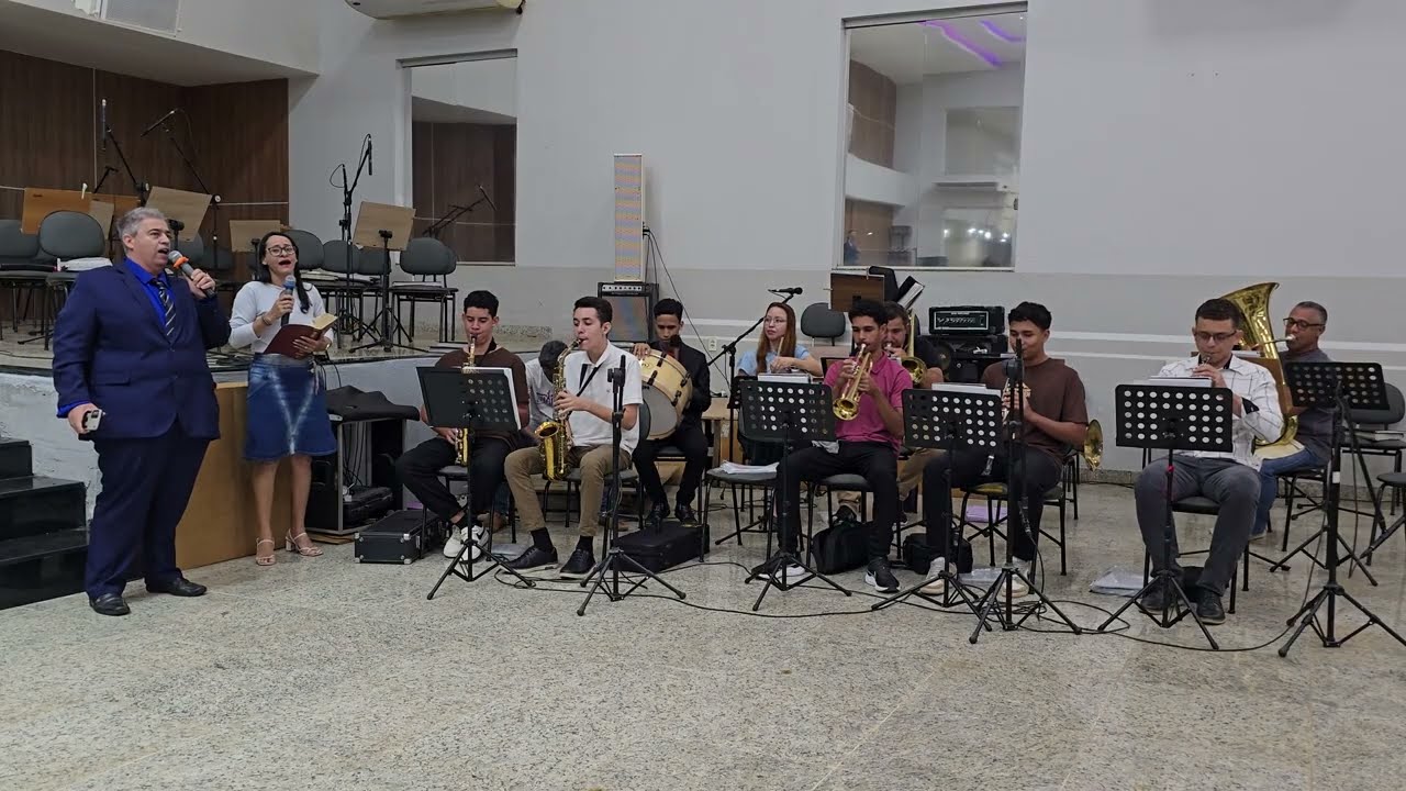 Porque Ele Vive - 545 Harpa Cristã