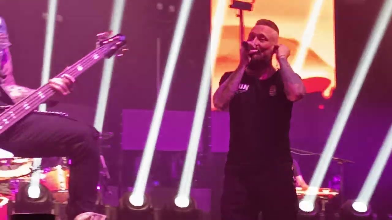 Kowalsky meg a Vega / Nagykoncert / 2024.02.24. / Veszprém Aréna / Mit mondjak még?