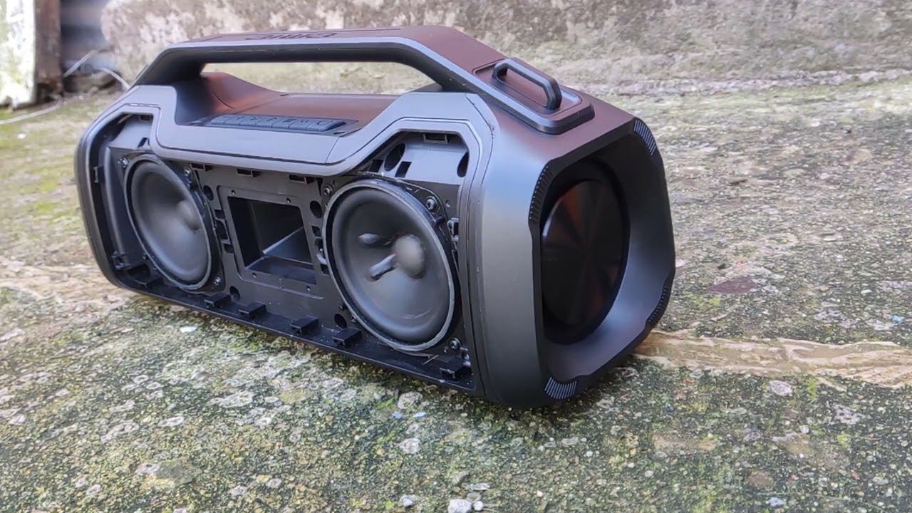 bass test aiwa aws700bt