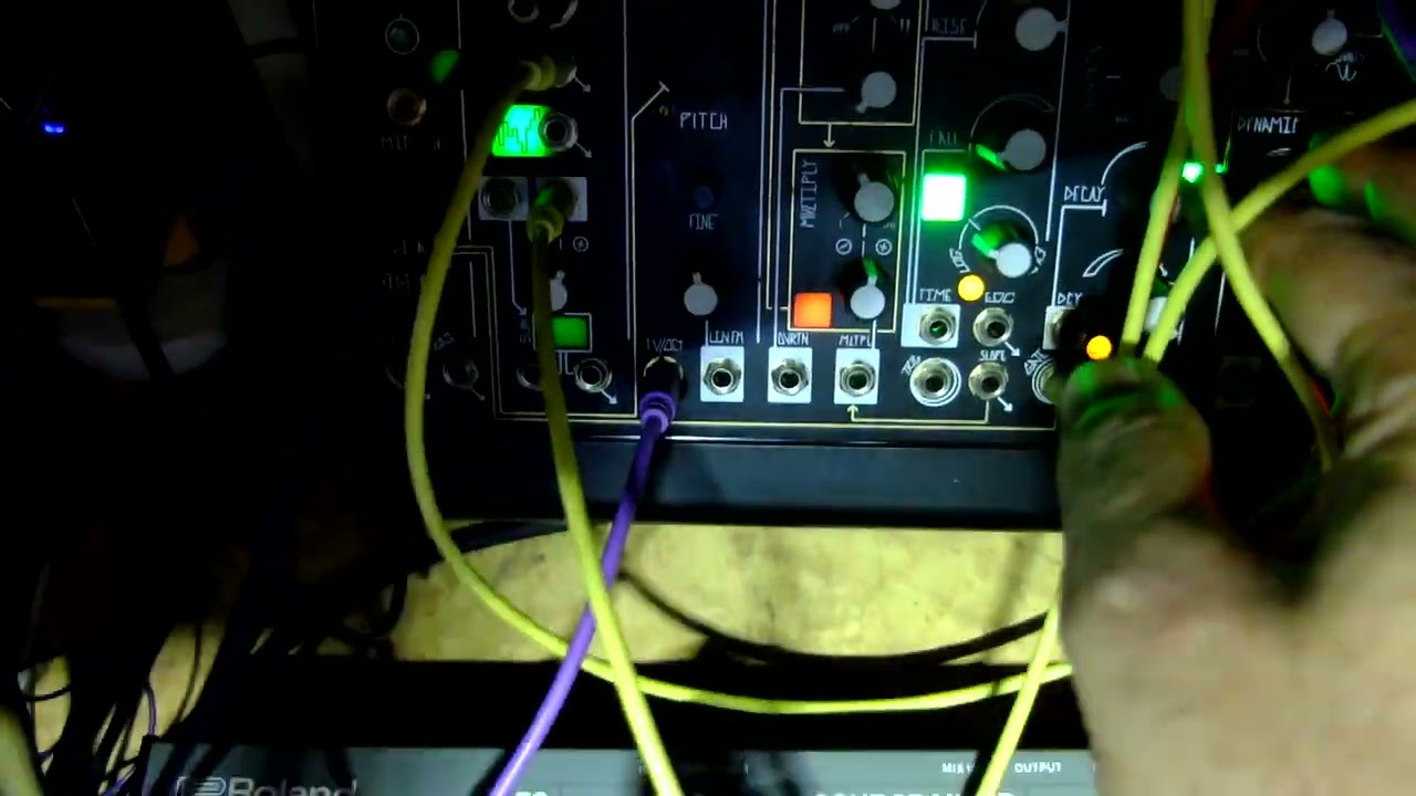 Behriger GO Eurorack Test ( With audio this time ) - 001