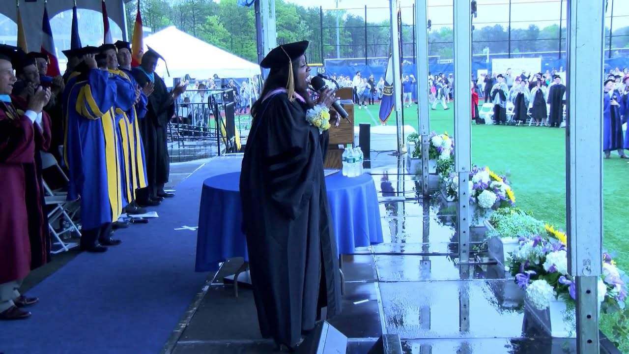 Gloria Gaynor Performs I Will Survive for Class of 2015 - Dowling College Commencement 2015