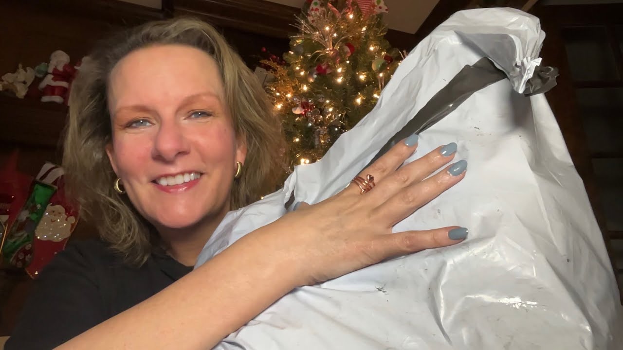 Some of This TEMU HAUL Got Lost in the Mail, But Let&rsquo;s Do This Anyway | March 2, 2026