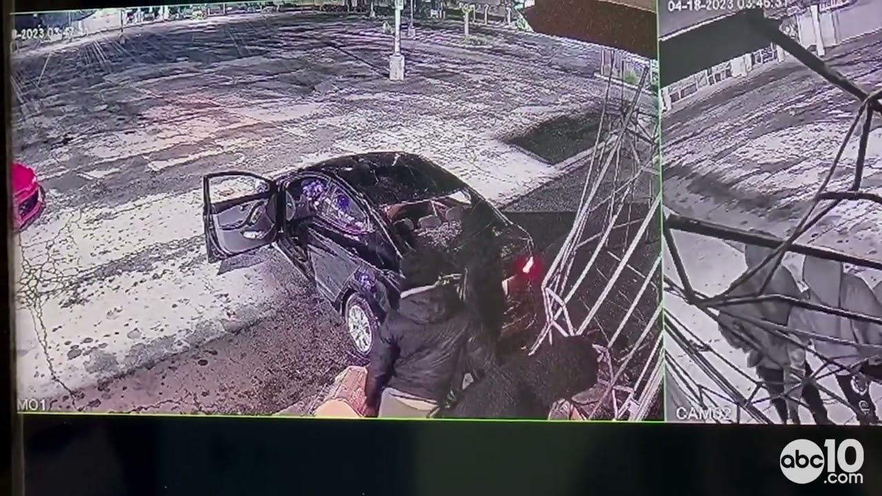 Video | Car backed into Stockton jewelry store during burglary