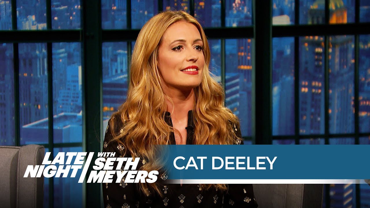 Cat Deeley on Hosting Awards Shows and Sneaking Booze into the Emmys - Late Night with Seth Meyers