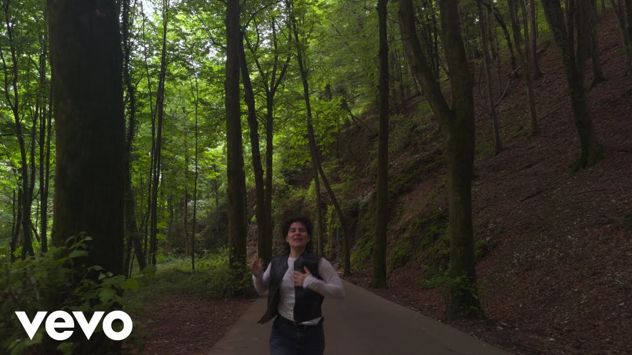 NICOL - Correre (Official Video)