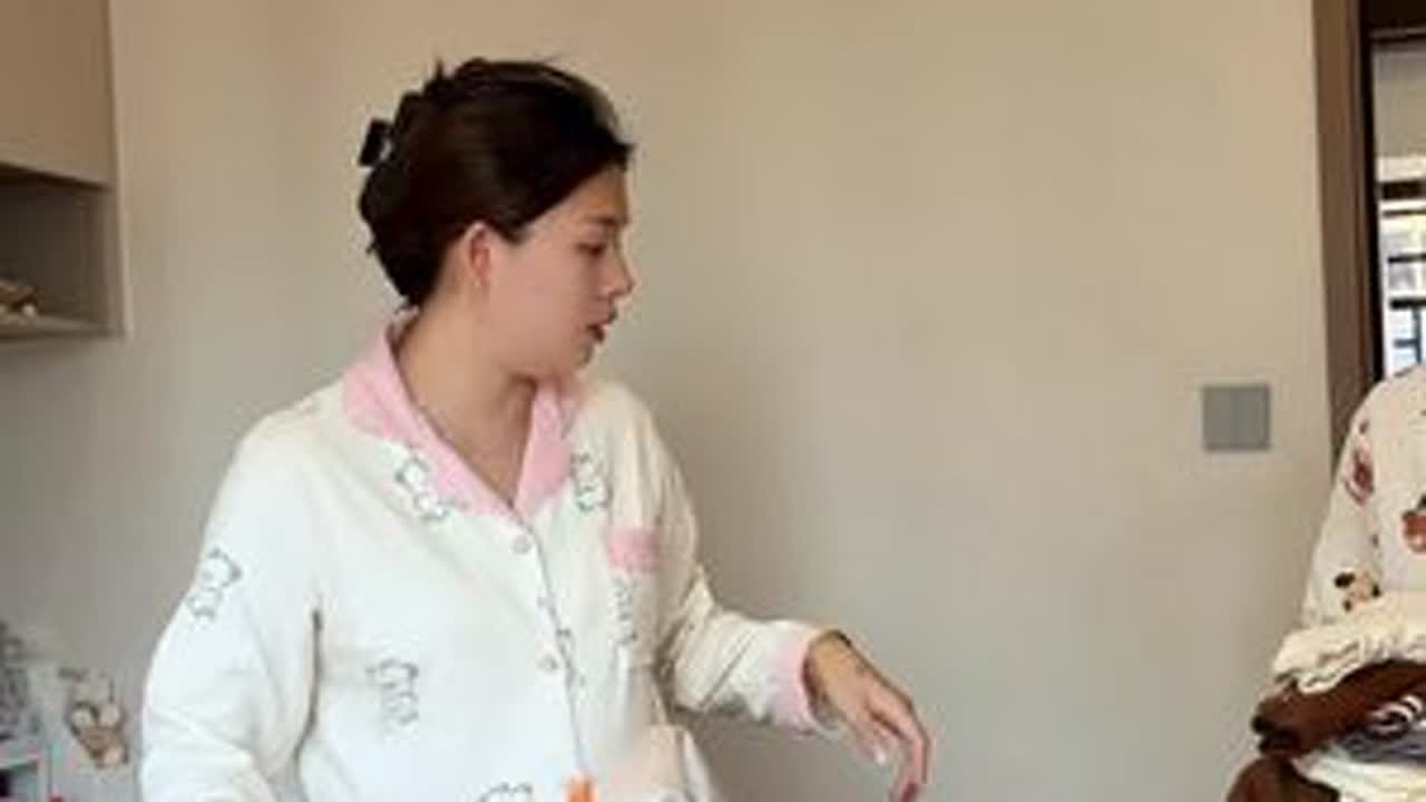嫁出去的女儿，到底能不能回娘家过年呀？开启踏上回家的路啦！此刻的心情😌#回娘家 #vlog日常