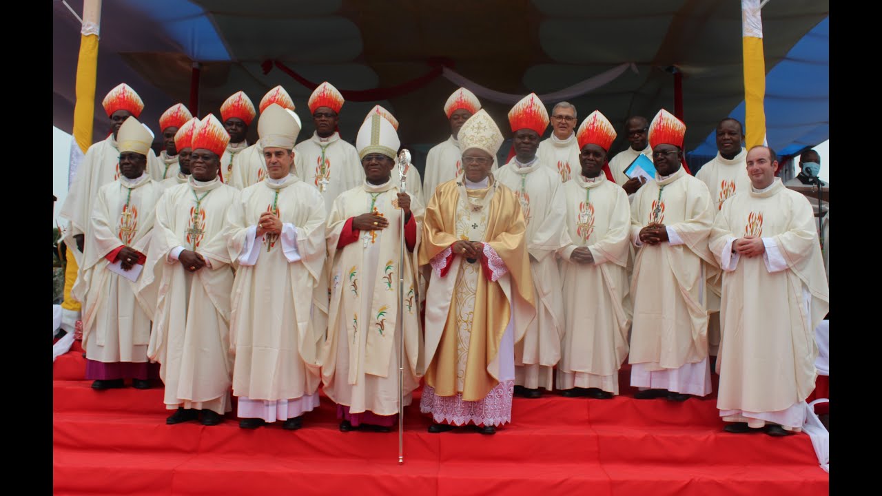 Spéciale Ordination du Nouvel Evêque de Boma: Mgr José-Claude MBIMBI MBAMBA n°6
