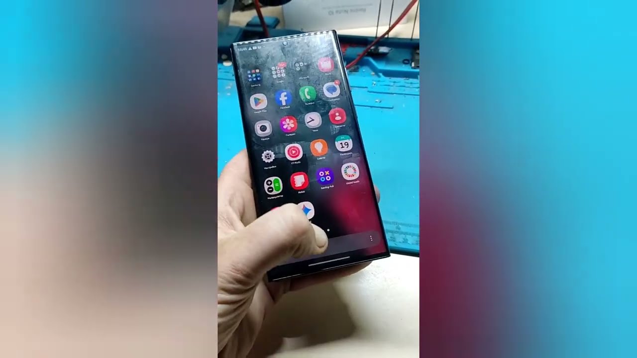 Samsung s22 ultra не включается,телефон був куплений на OLX 