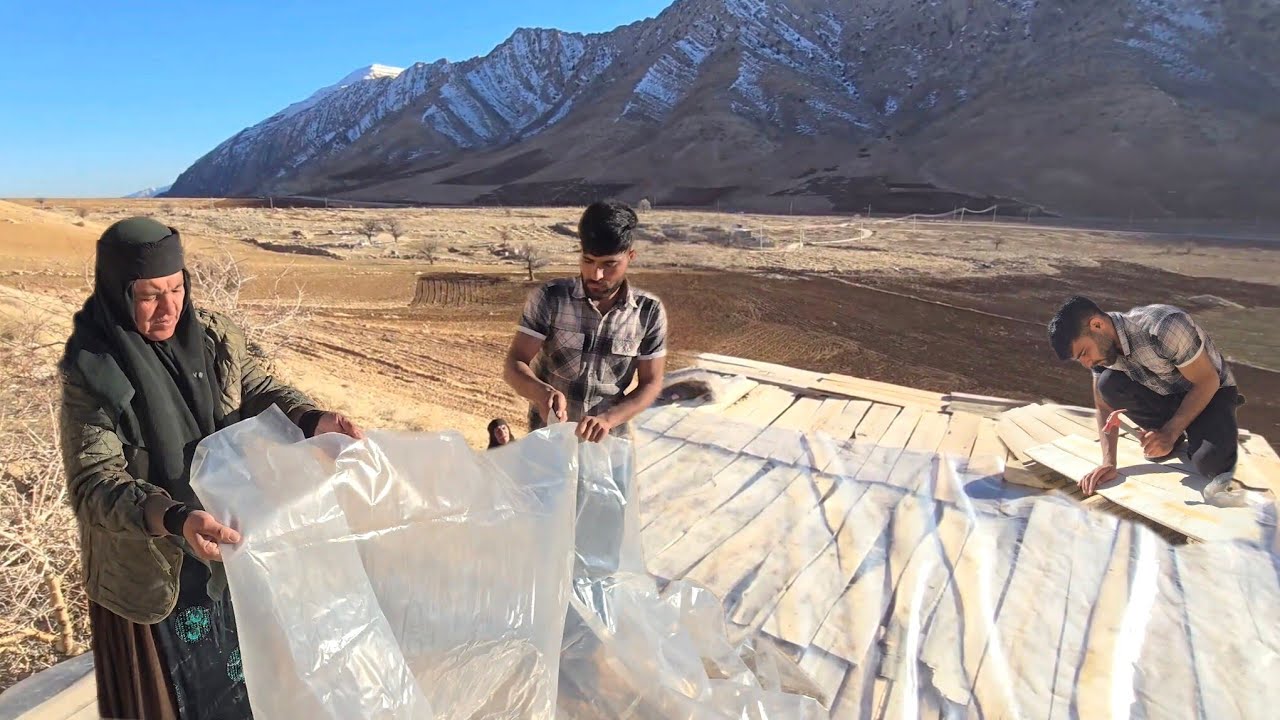 Finishing the planking, starting the earthwork: Grandma's success in roofing the house