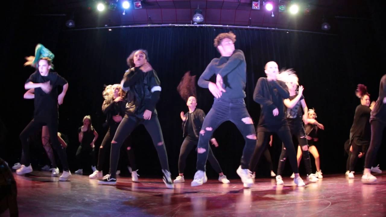 THROWBACK FUSE | EINDVOORSTELLING VI | FRESH LABEL STUDIOS