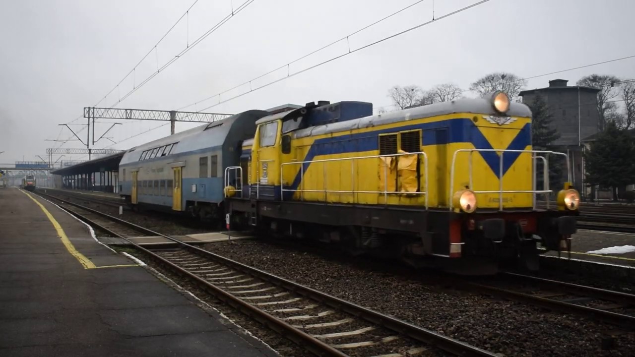 SU42 506 z pociągiem R88456 do Piły Gł