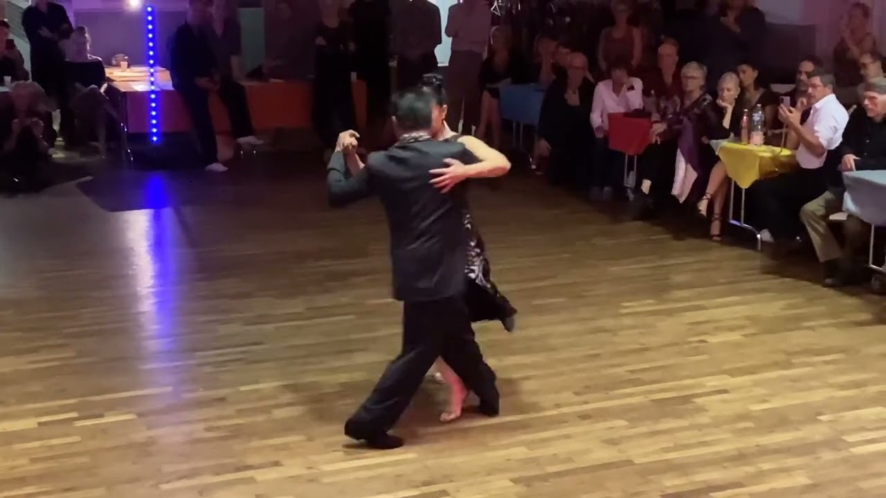 Georgina Vargas & Oscar Mandagaran demo Caen Francia Noviembre 2023 
