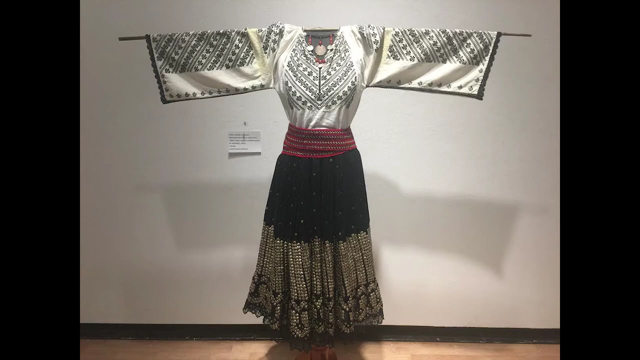 La Blouse Roumaine / The Romanian Blouse - Romanian Art Collection Daniela Ionescu