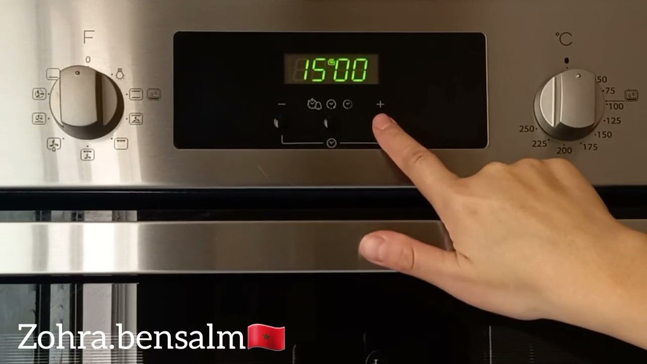 فرن كهربائي whirlpool طريقة ضبط الساعة ووقت الطهي four whirlpool réglage de l'heure