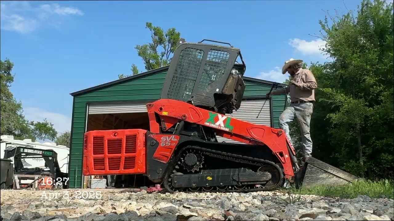 Cleaning Kubota svl 65-2 Ep.84