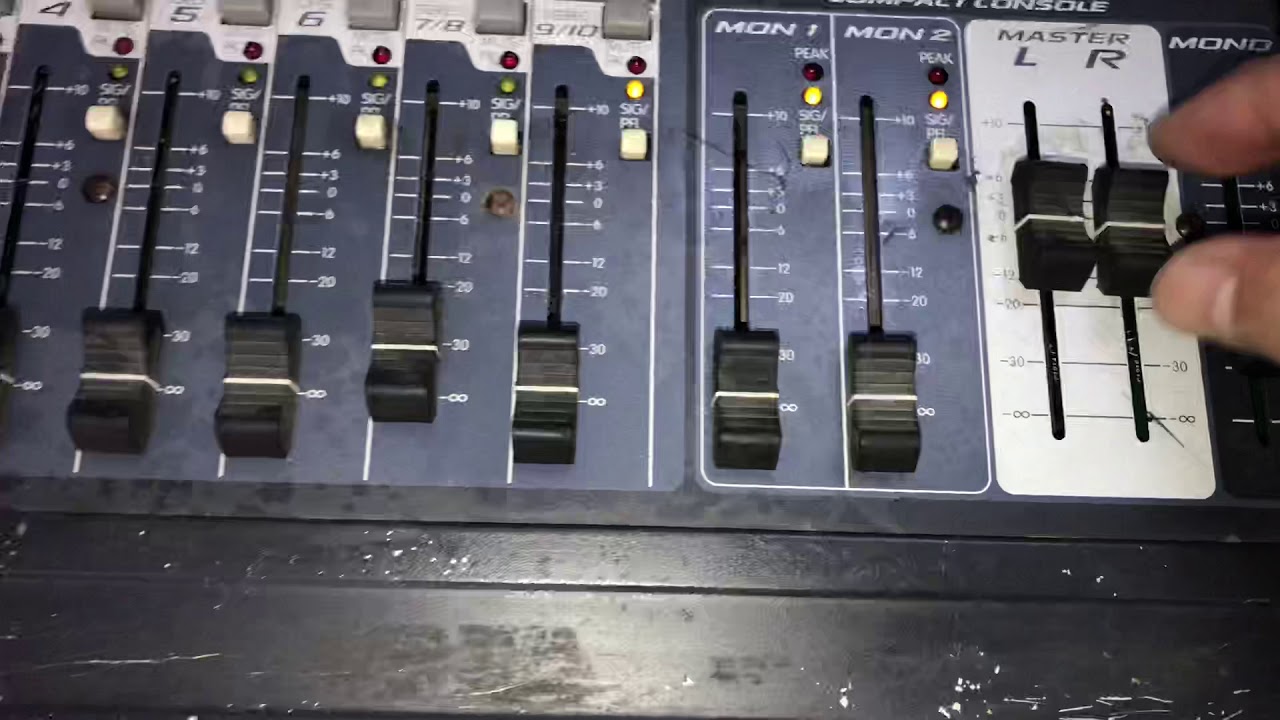 Test bàn mixer peavey mỹ nòi giá thanh lý 4tr lh:0948388448