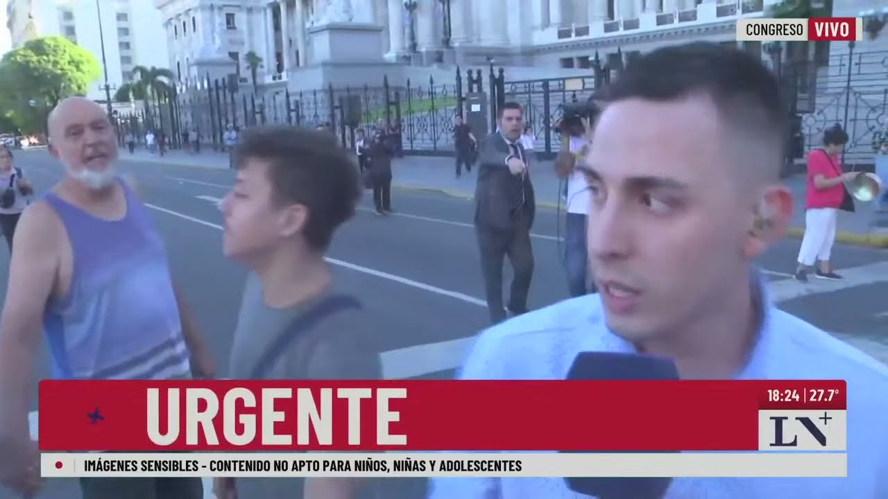 Agredieron al equipo de LN+ en los incidentes frente al Congreso