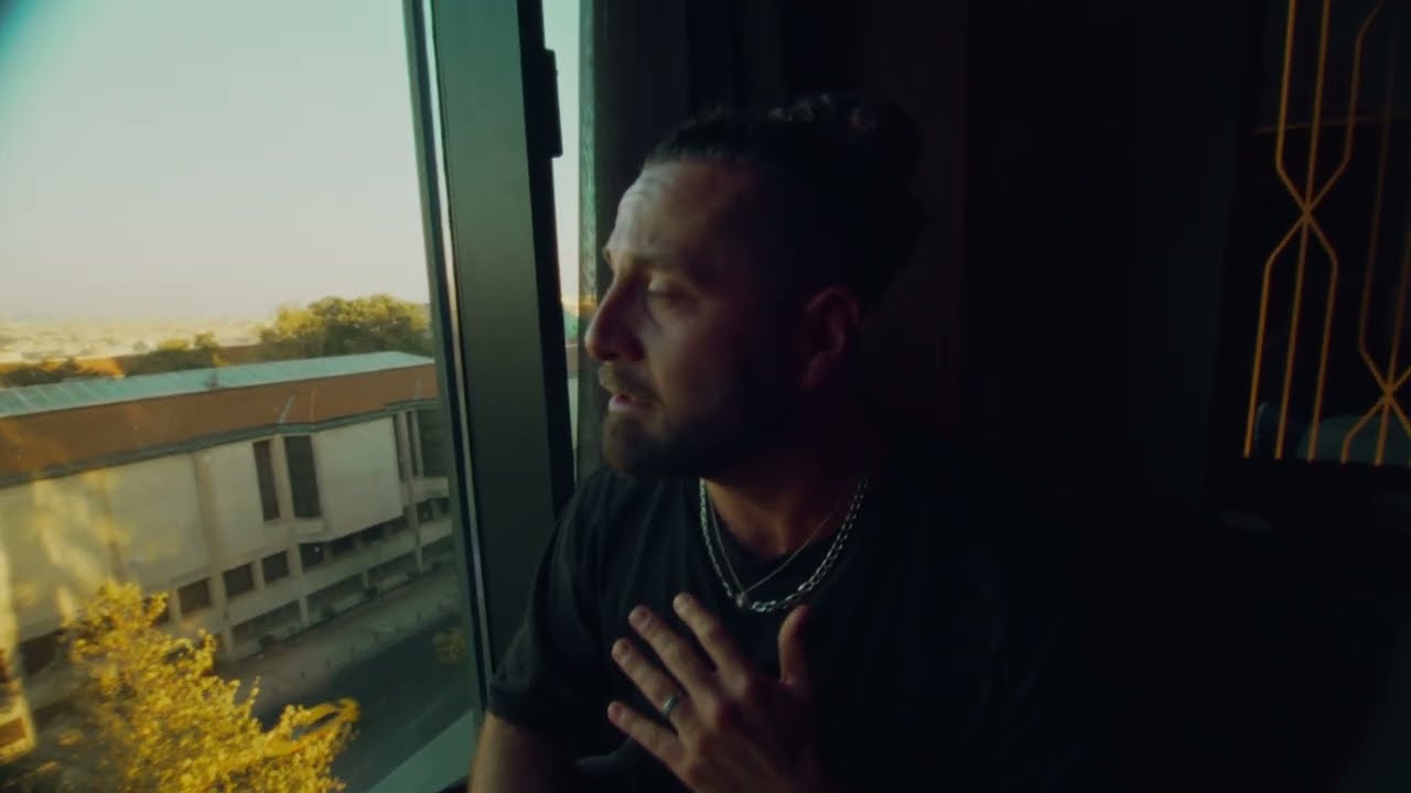 Elderbrook - Good Life (Hotel Room Sessions #36)