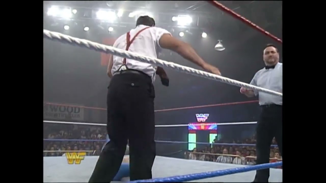 Irwin R Schyster (IRS) Vs Ray Hudson (Jobber) WWF Monday Night Raw 1994