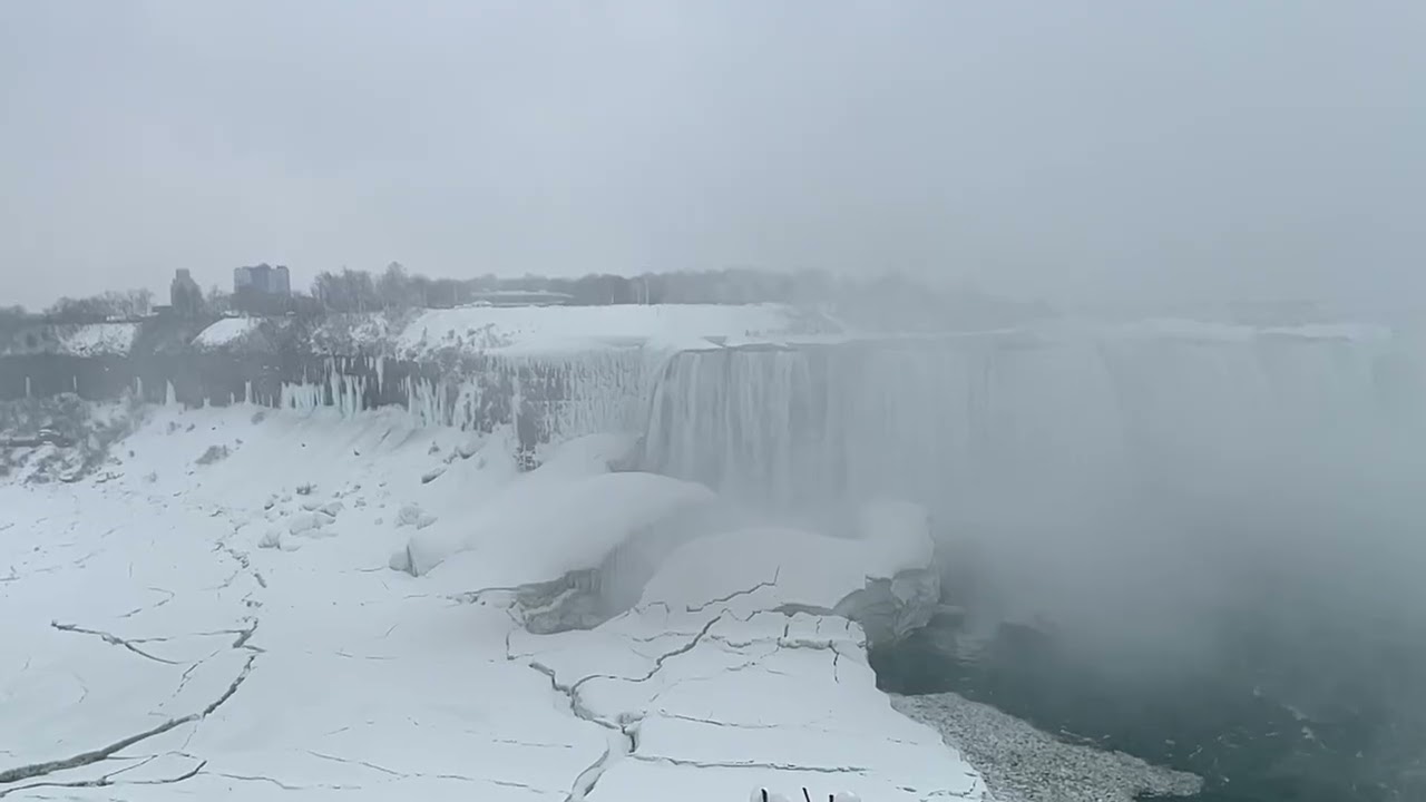 Frozen Niagara Falls @niagaraparks 