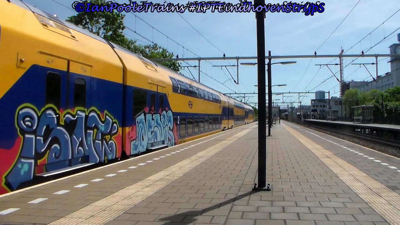 Season 8, Episode 215 - Trains at Eindhoven-Strijp S station/Treinen in Eindhoven Strijp-S station